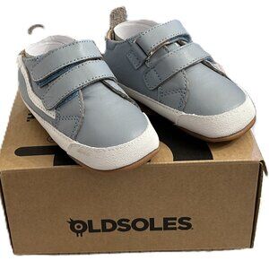 Old Soles Snuggle Bub baby shoes size 4